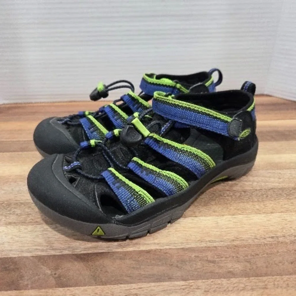 KEEN Newport Neo H2 Big Kids‎ Size 3 Youth Water Hiking Sandals Black Blue Green